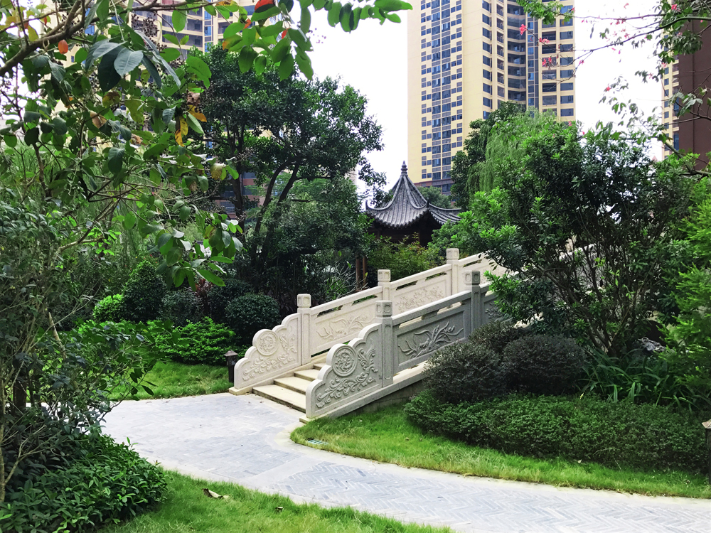 瞰花园美景 享福人之家——高州万福新城